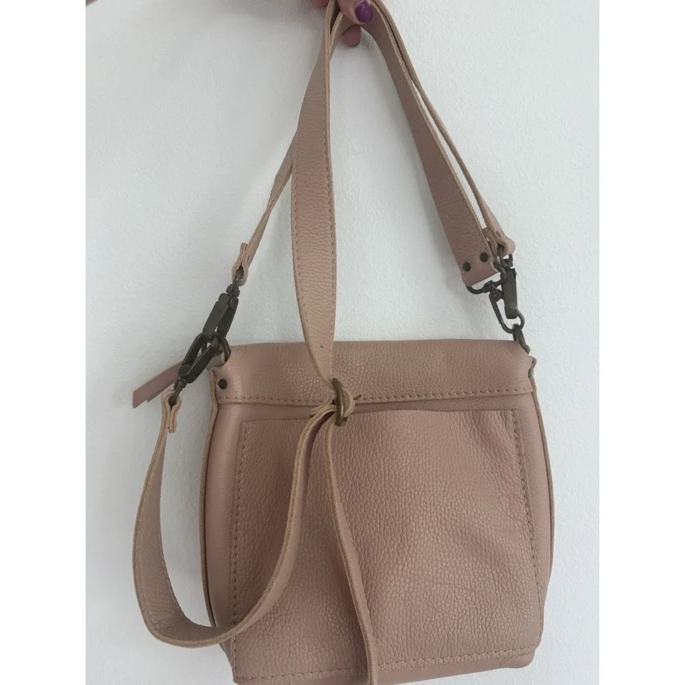 CALMA Genuine Leather Crossbody Bag Blush Pink Handcrafted in Spain